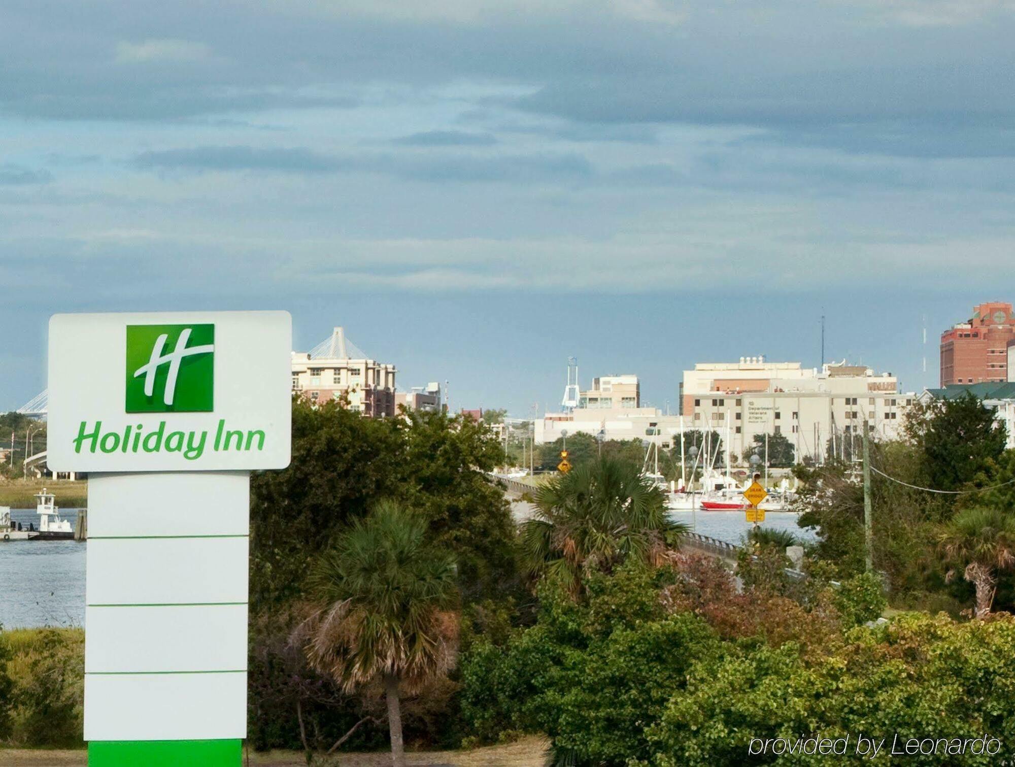 Holiday Inn Charleston-Riverview, An Ihg Hotel Exterior foto